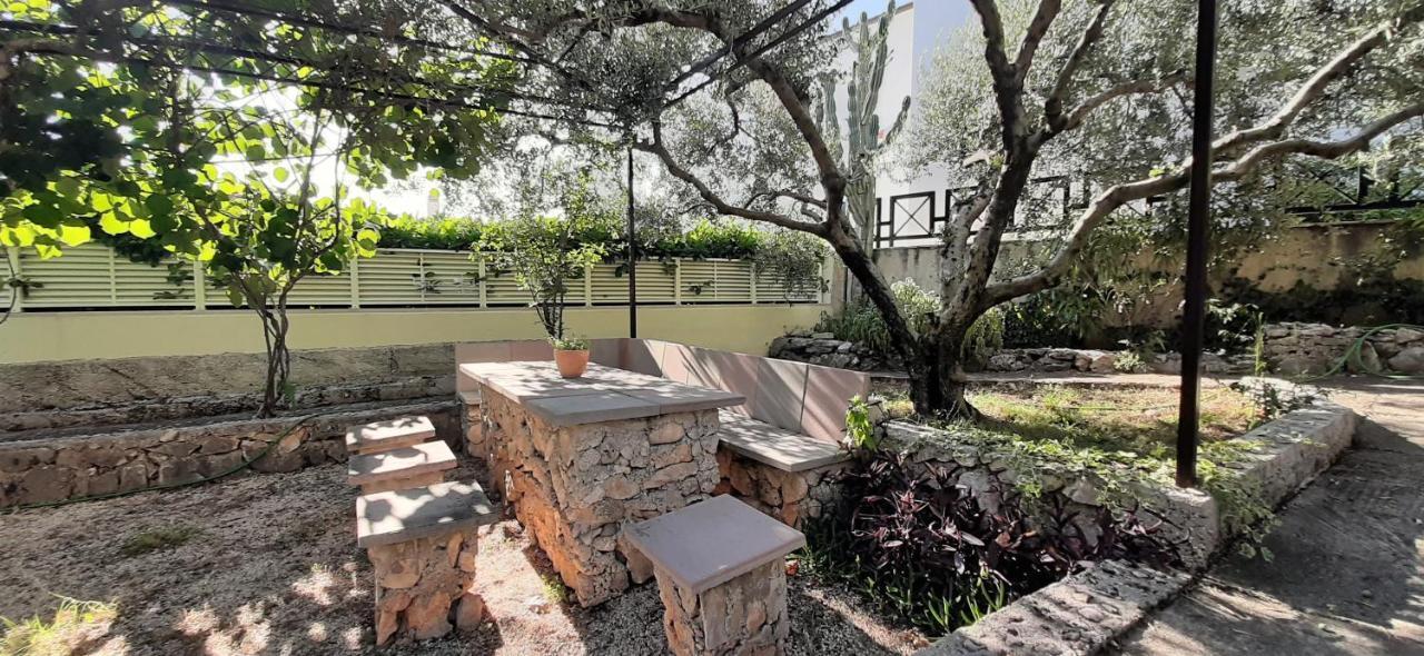 Apartament Figos *